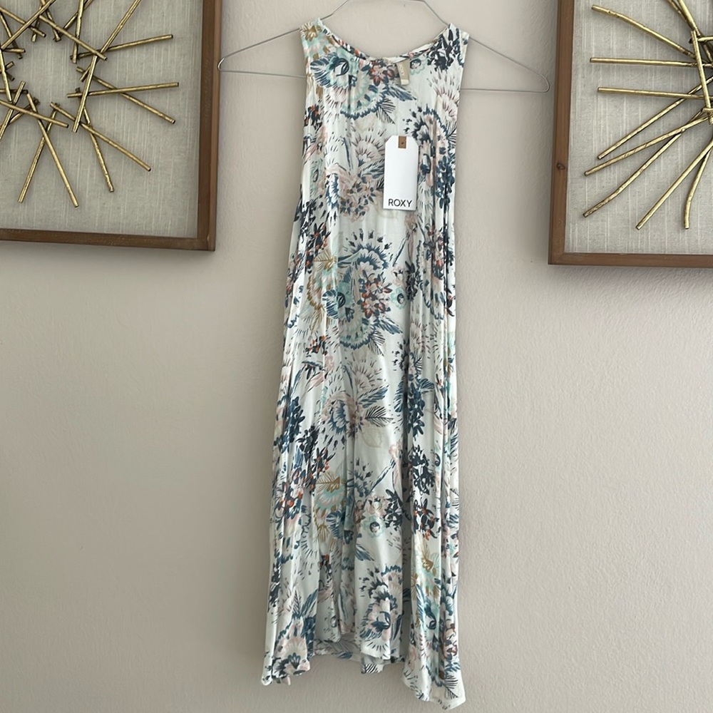 NWT Roxy sleeveless short dress. Size: S